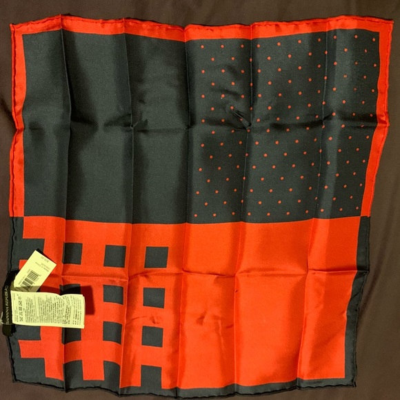 Pocket Square - Picture 3 of 4